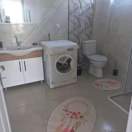 50 Meters From The Sea Triplex In Otel